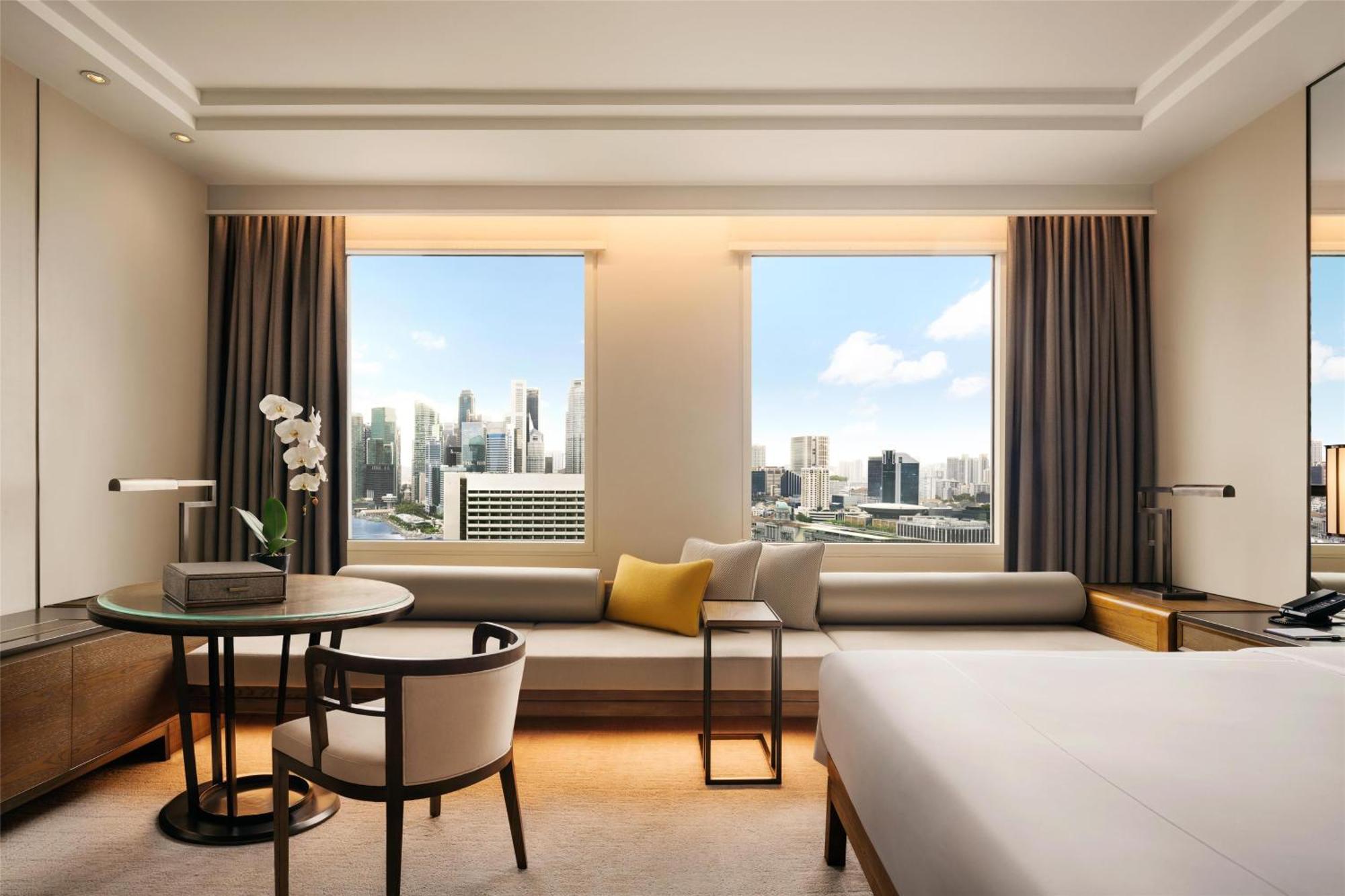 Executive King Room Lounge Access